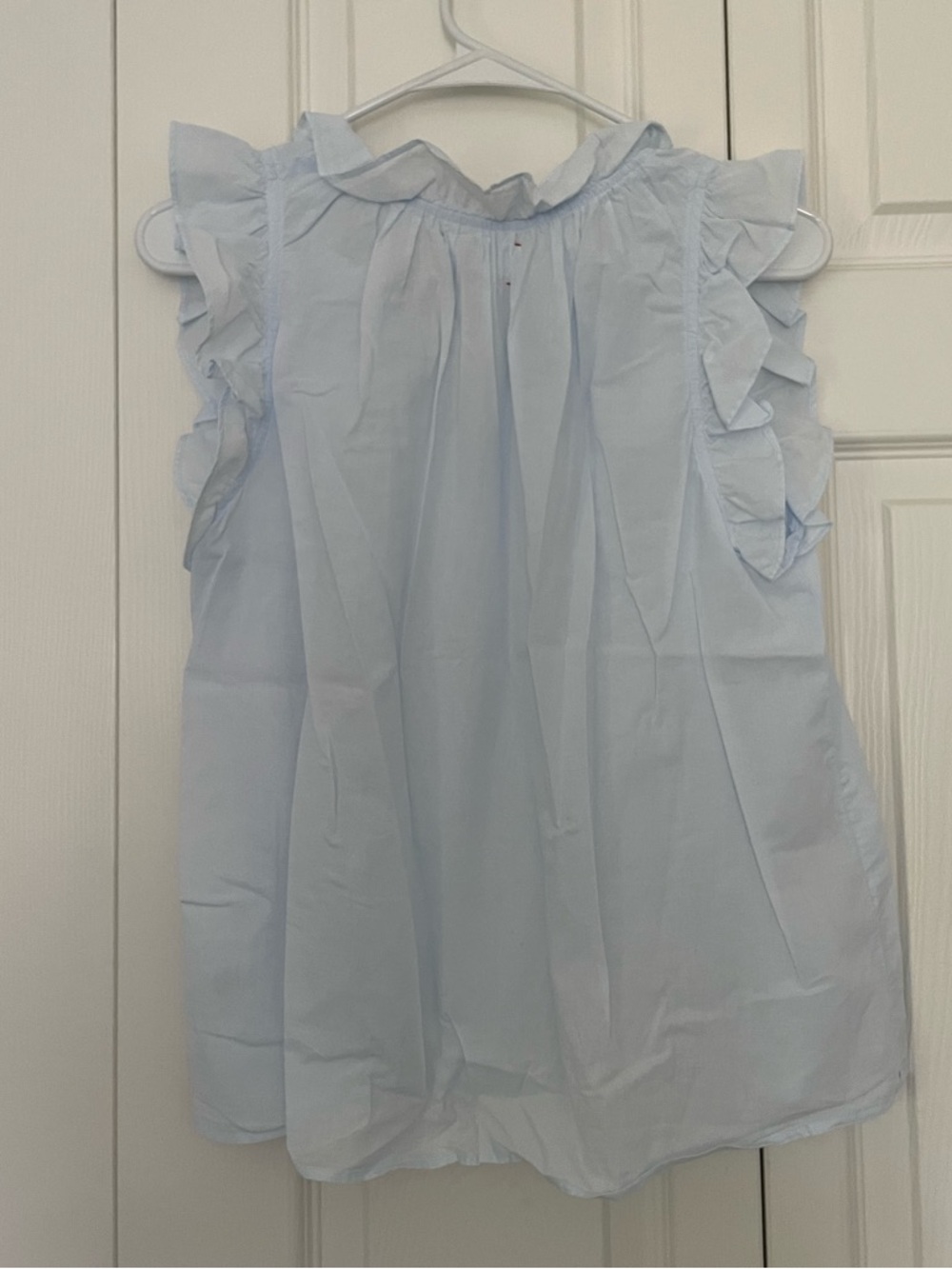 XiRENA Light Blue Ruffle-Trim V-Neck Sleeveless Blouse XS - Picture 2 of 5